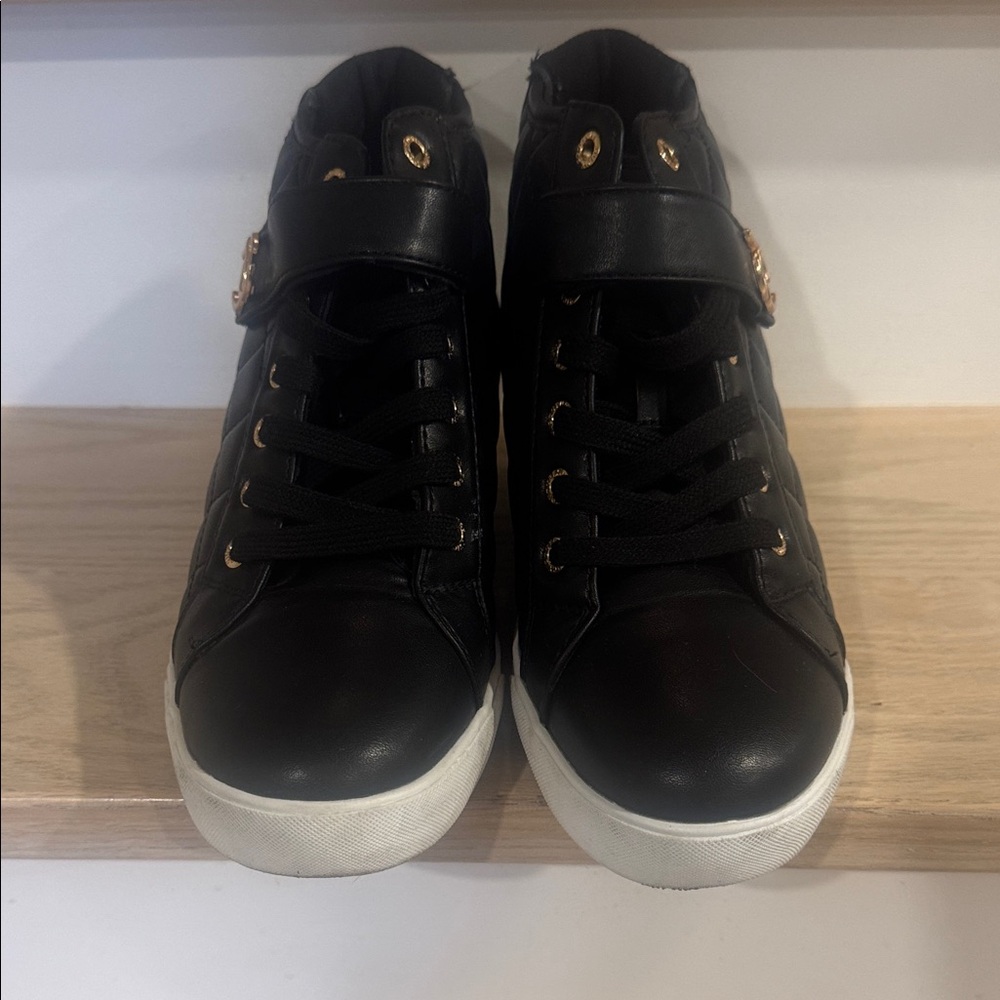 Juicy Couture Women's 8.5 Black Wedge style Sneakers with rose gold accents